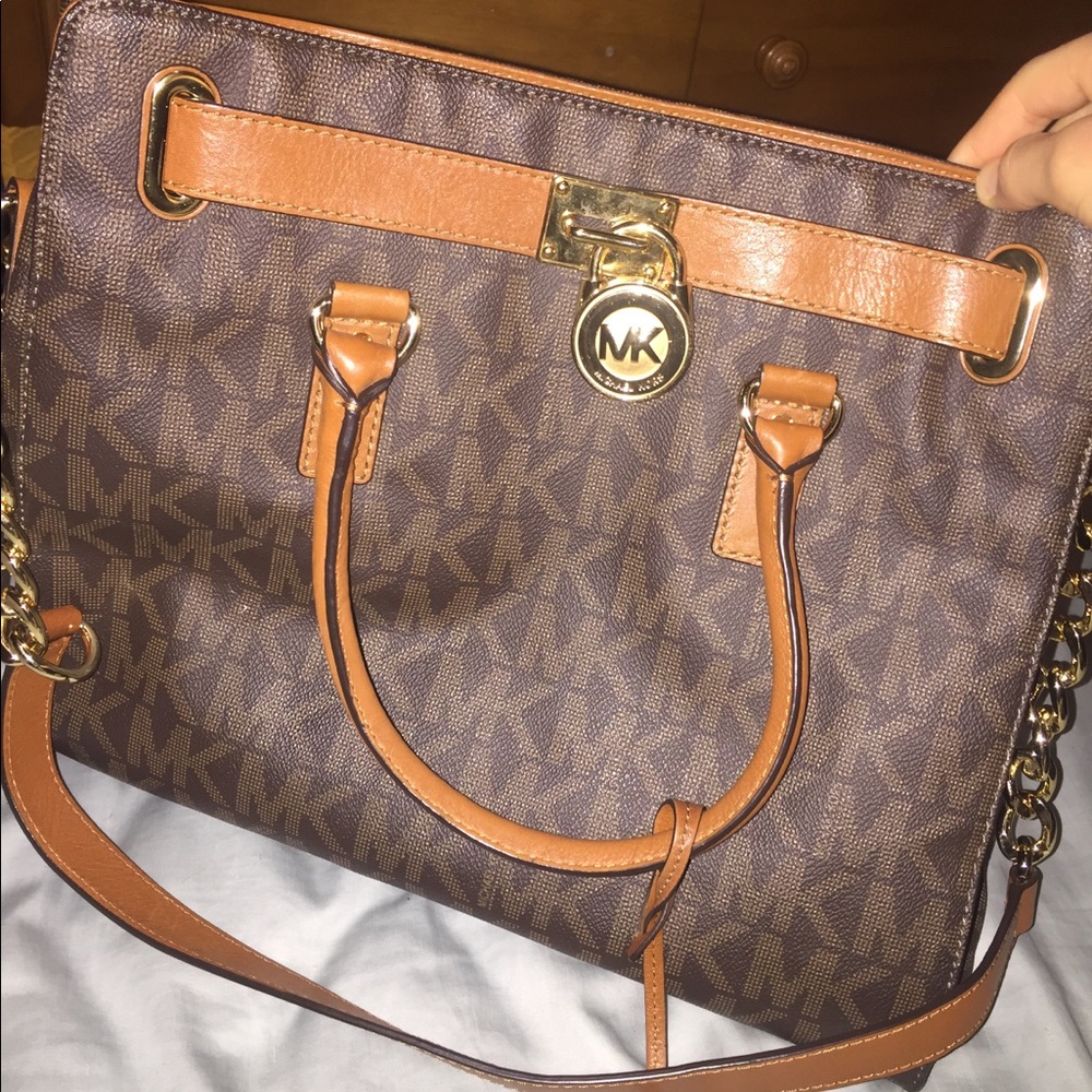 Michael kors purse